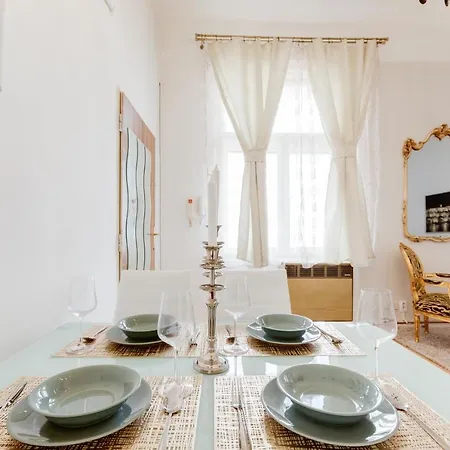 Old Town Royal With Giant Terrace Appartement Prague